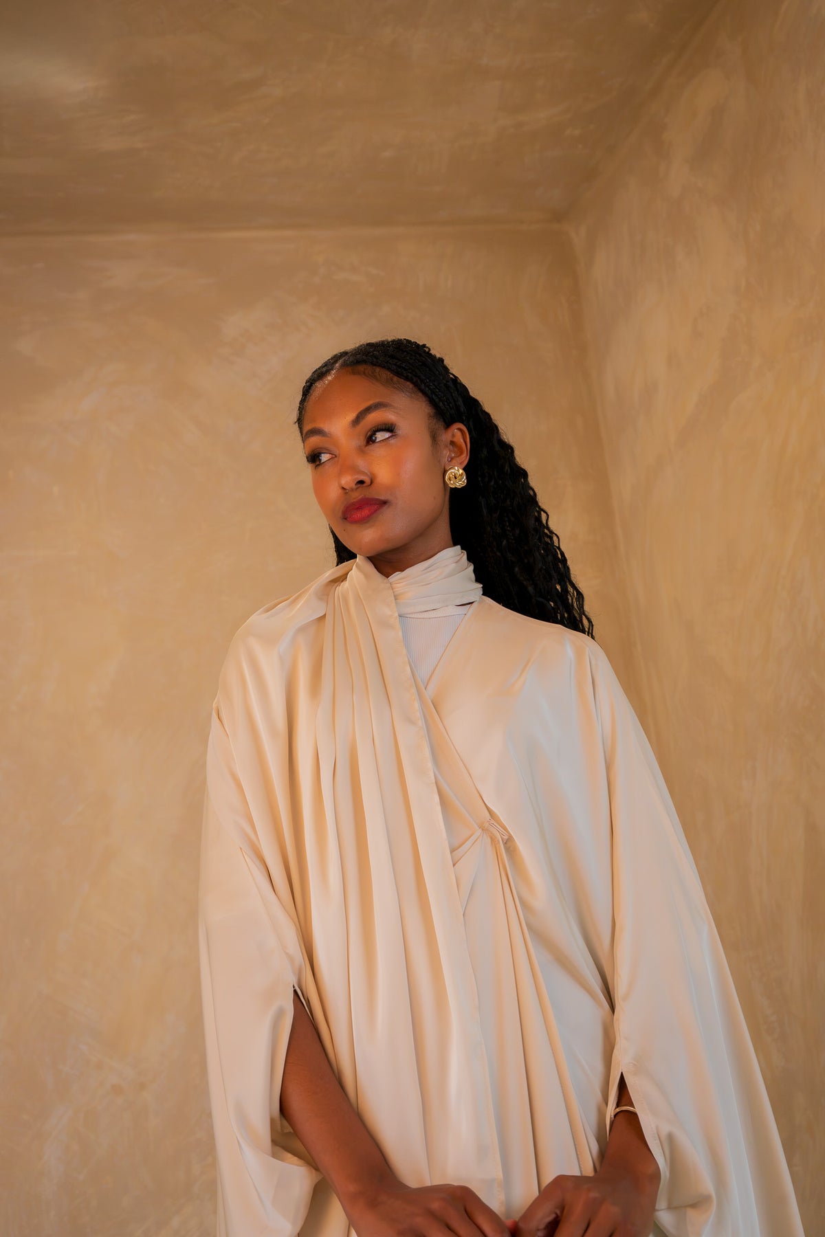 Pleated Wrap Abaya - off white / cream
