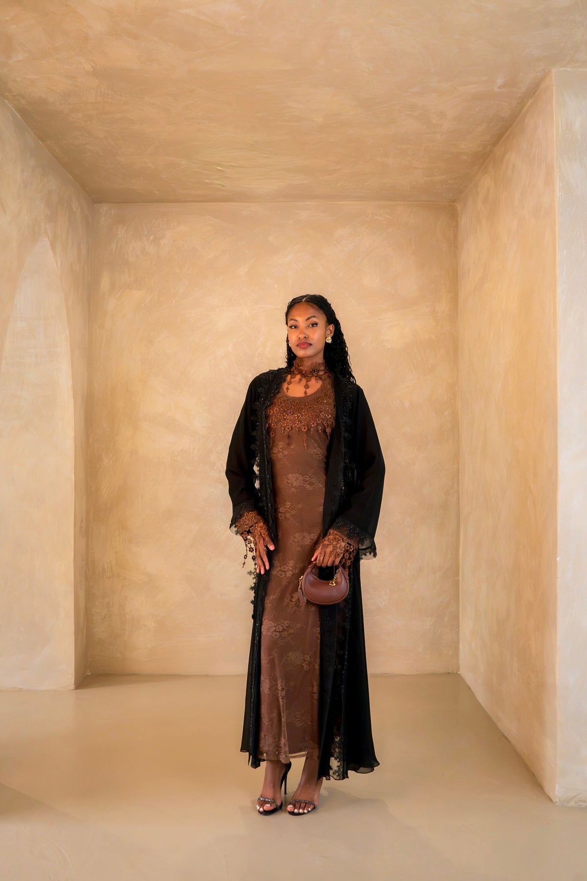 Chantilly Lace Mukhawar - Espresso