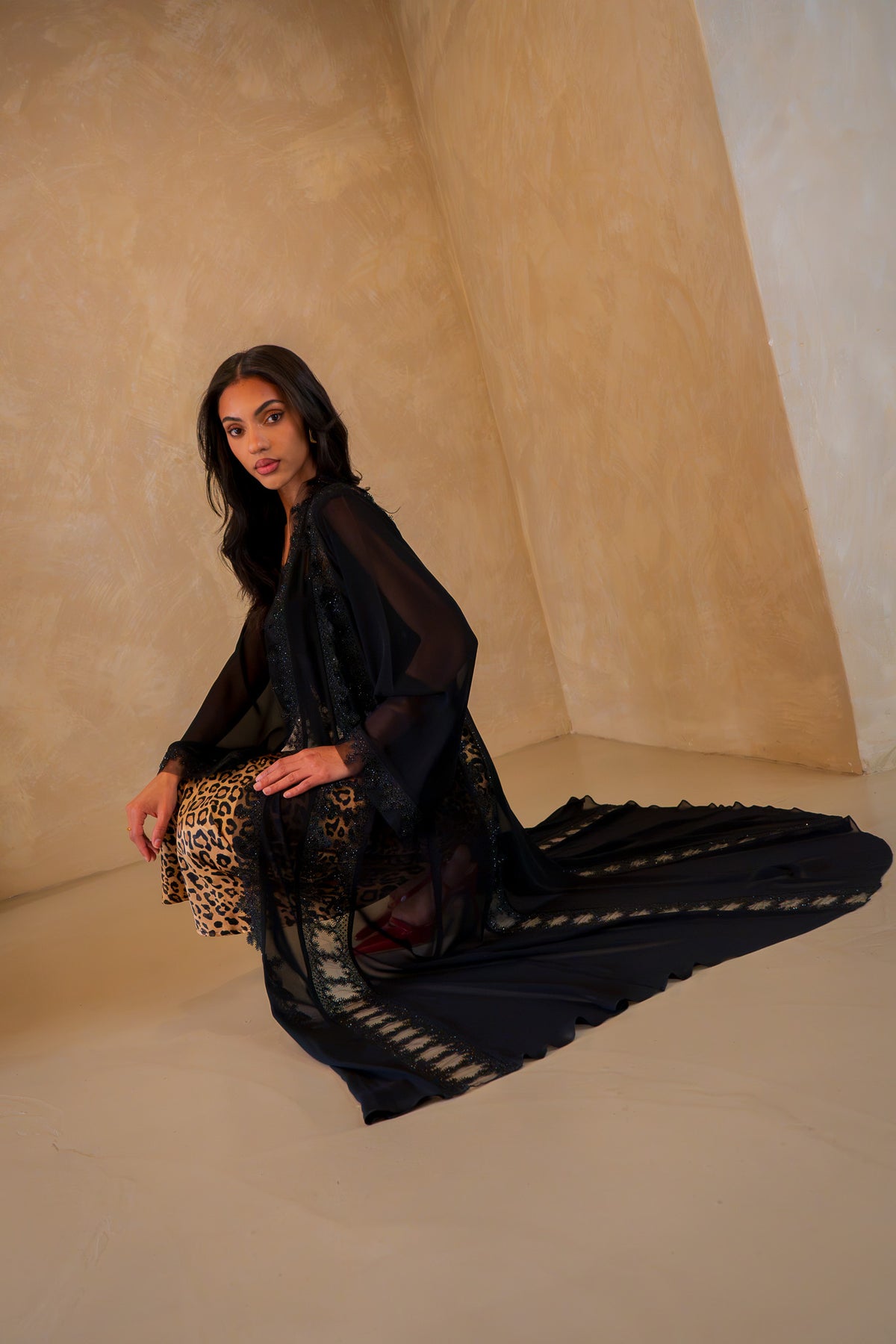 Luxe Lace Abaya