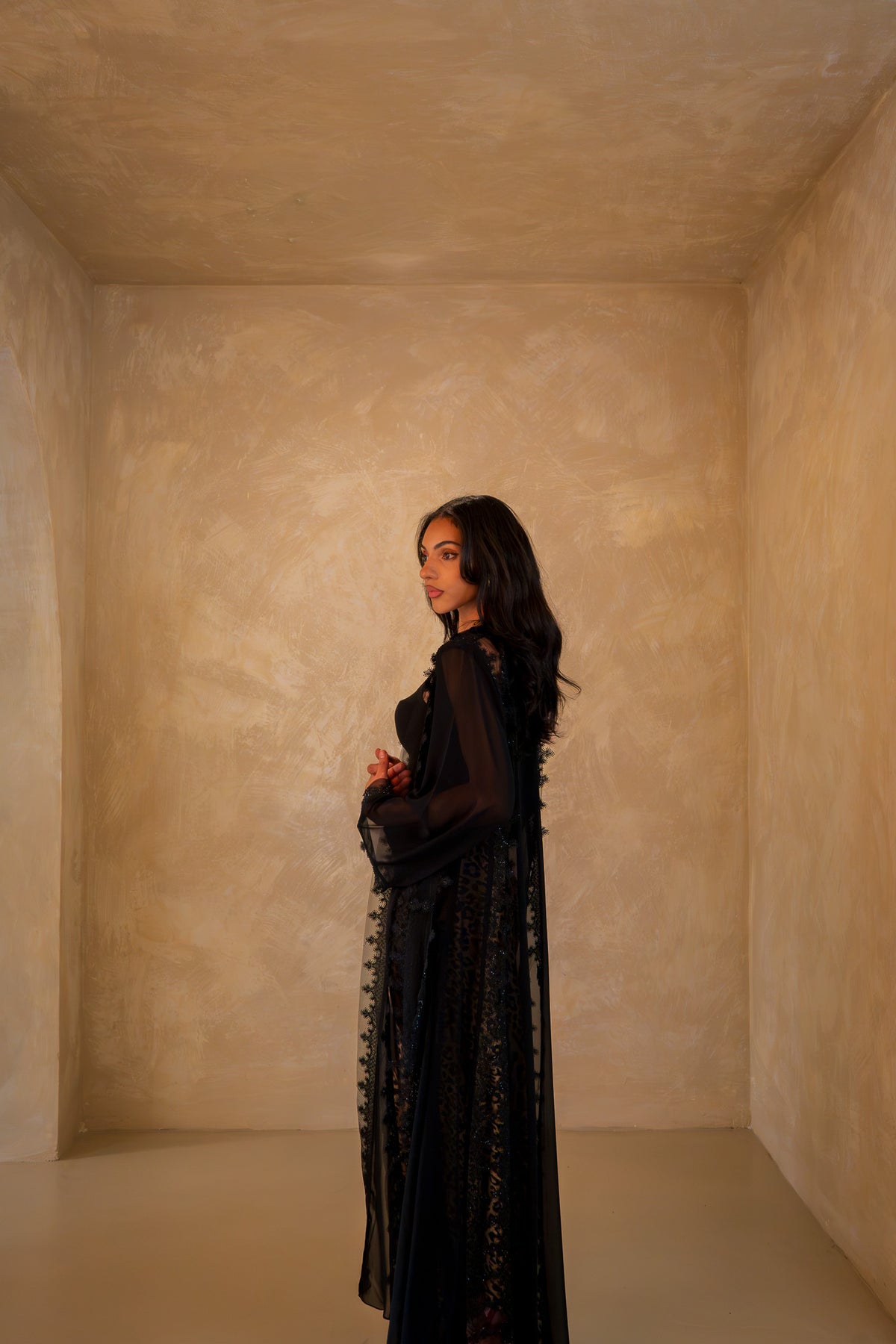 Luxe Lace Abaya