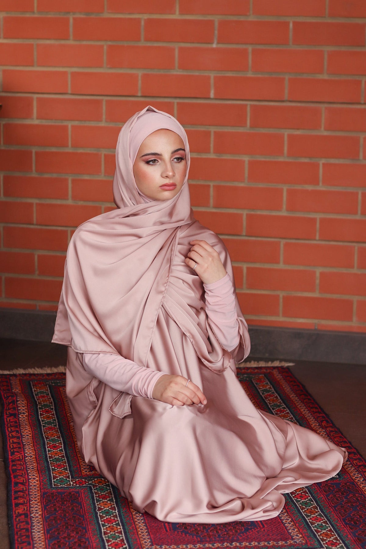 All-In-One Jilbab - Rosette