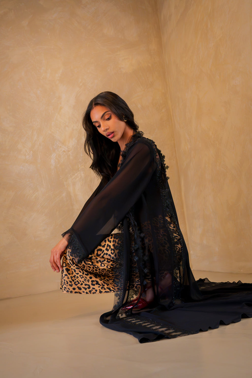 Luxe Lace Abaya