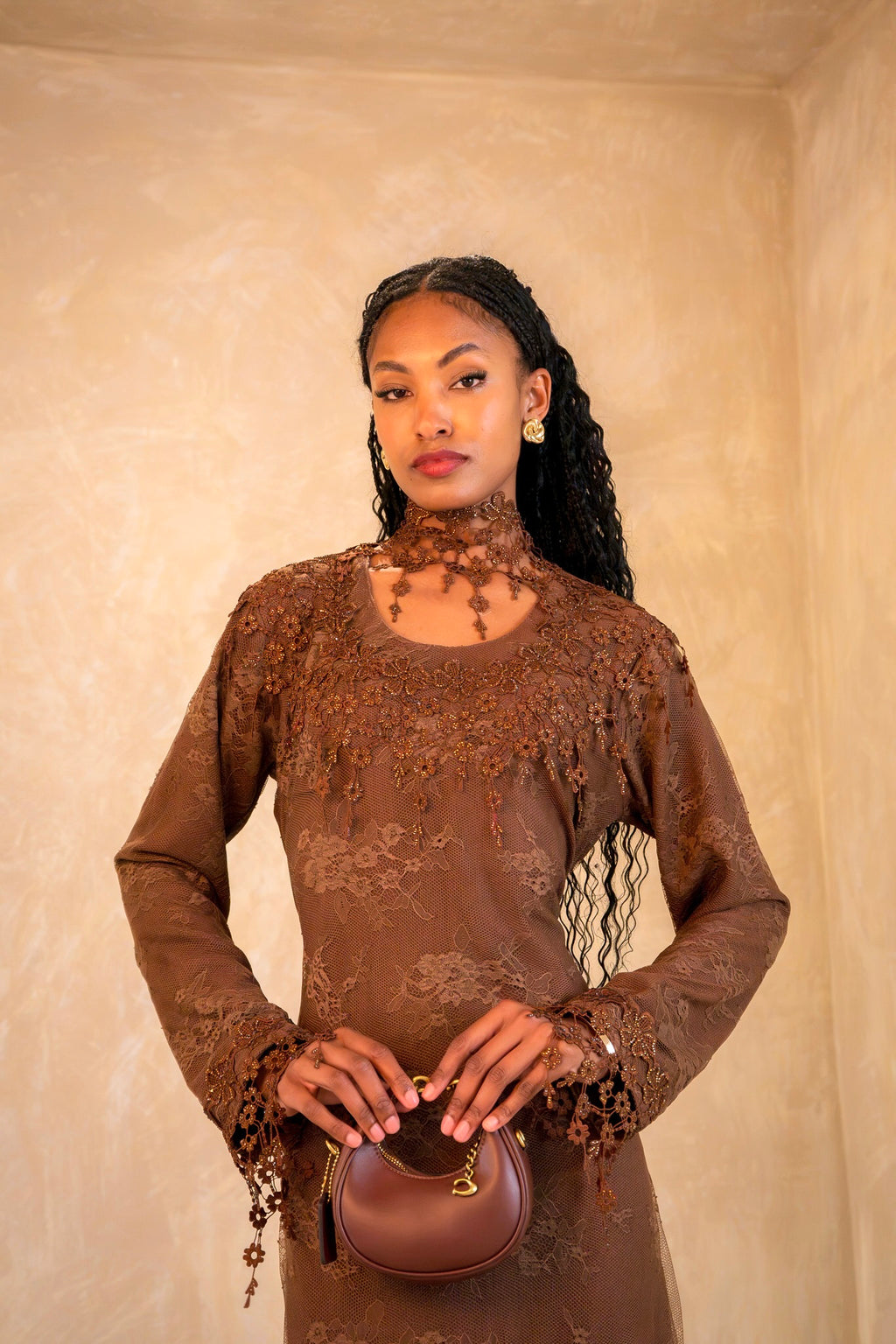 Chantilly Lace Mukhawar - Espresso