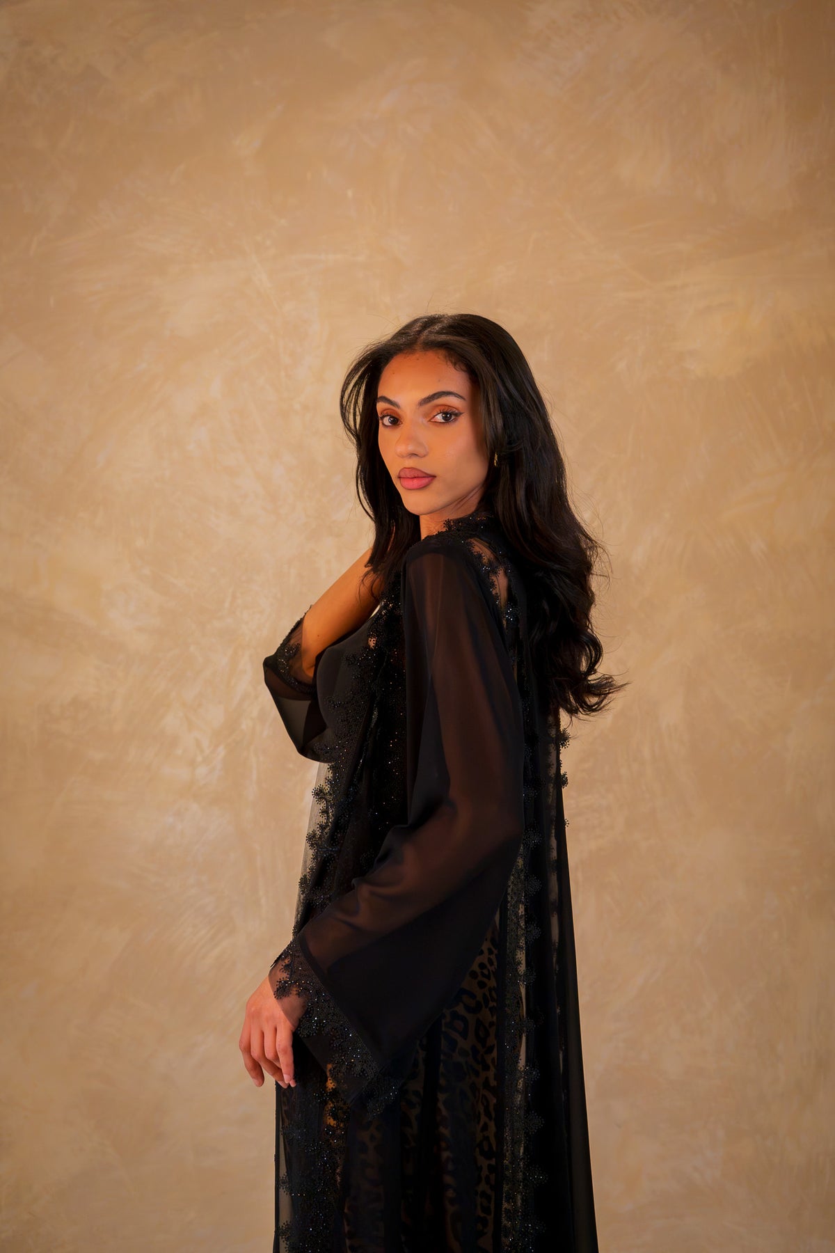 Luxe Lace Abaya